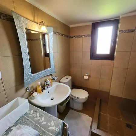 Loggos Feriehus Longos (Achaea)